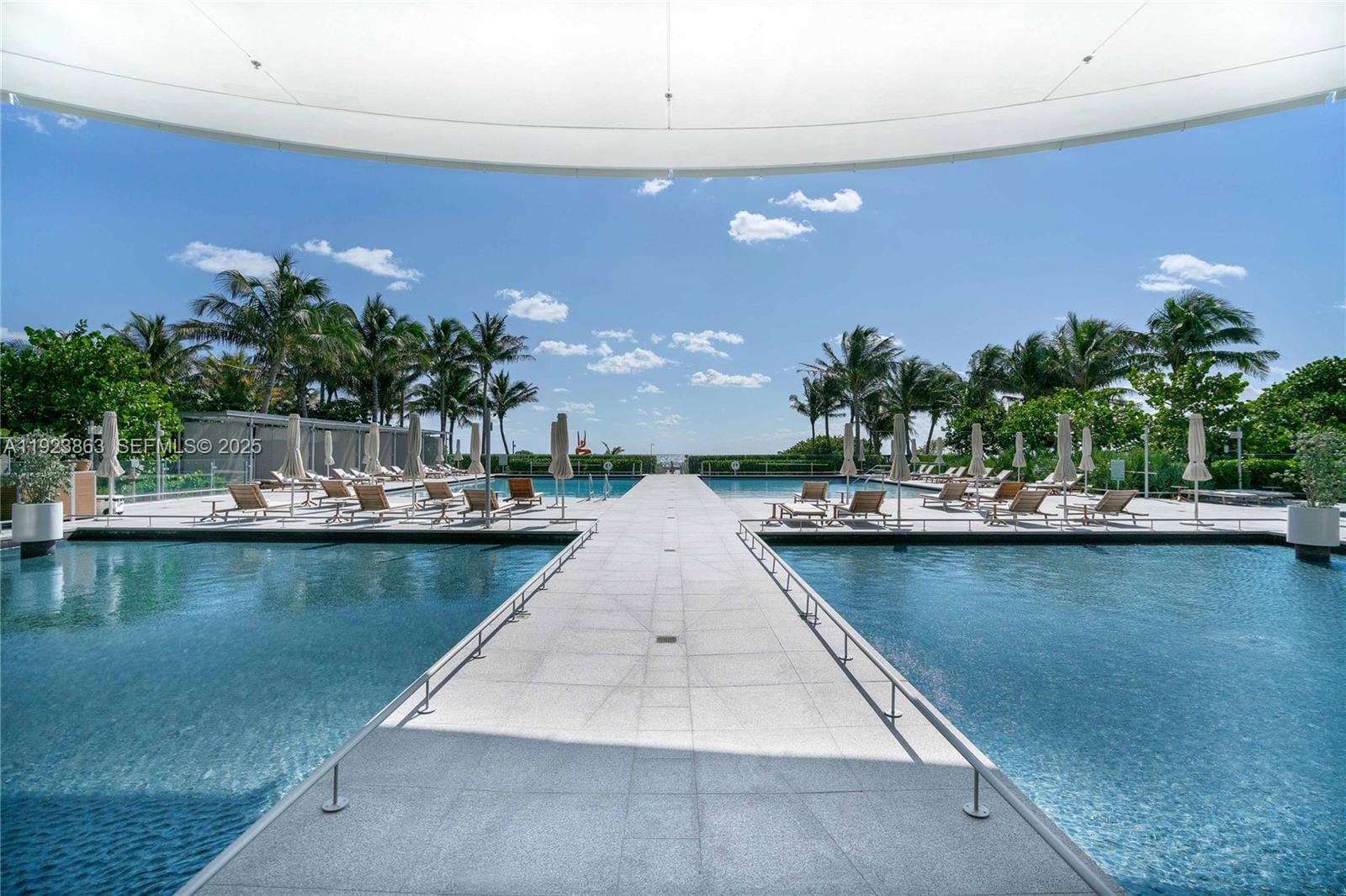 8701 Collins Avenue 902, Miami Beach, FL 33154 photo 19