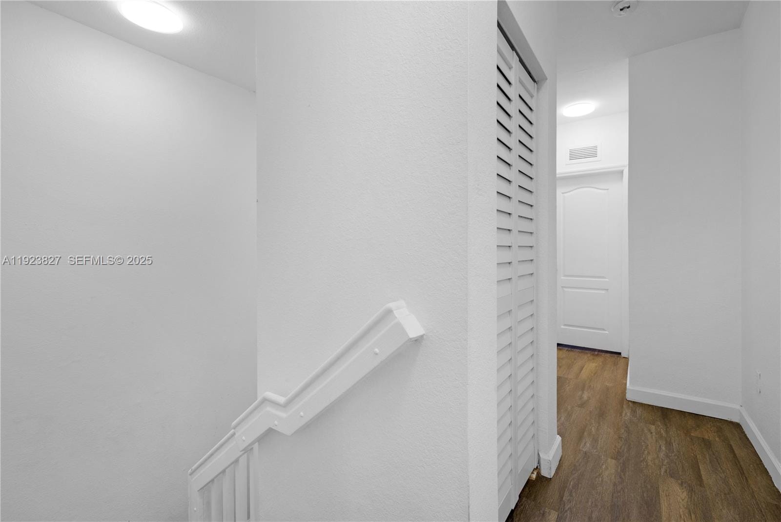 8525 SW 214th Terrace — photo 11