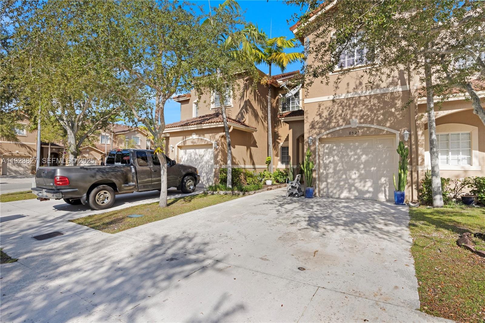 8525 SW 214th Terrace — photo 3