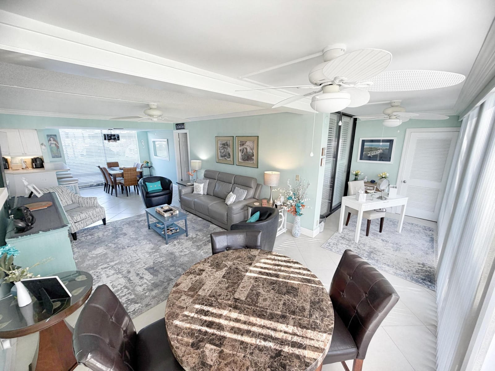3492 NE Causeway Boulevard 101, Jensen Beach, FL 34957 photo 2