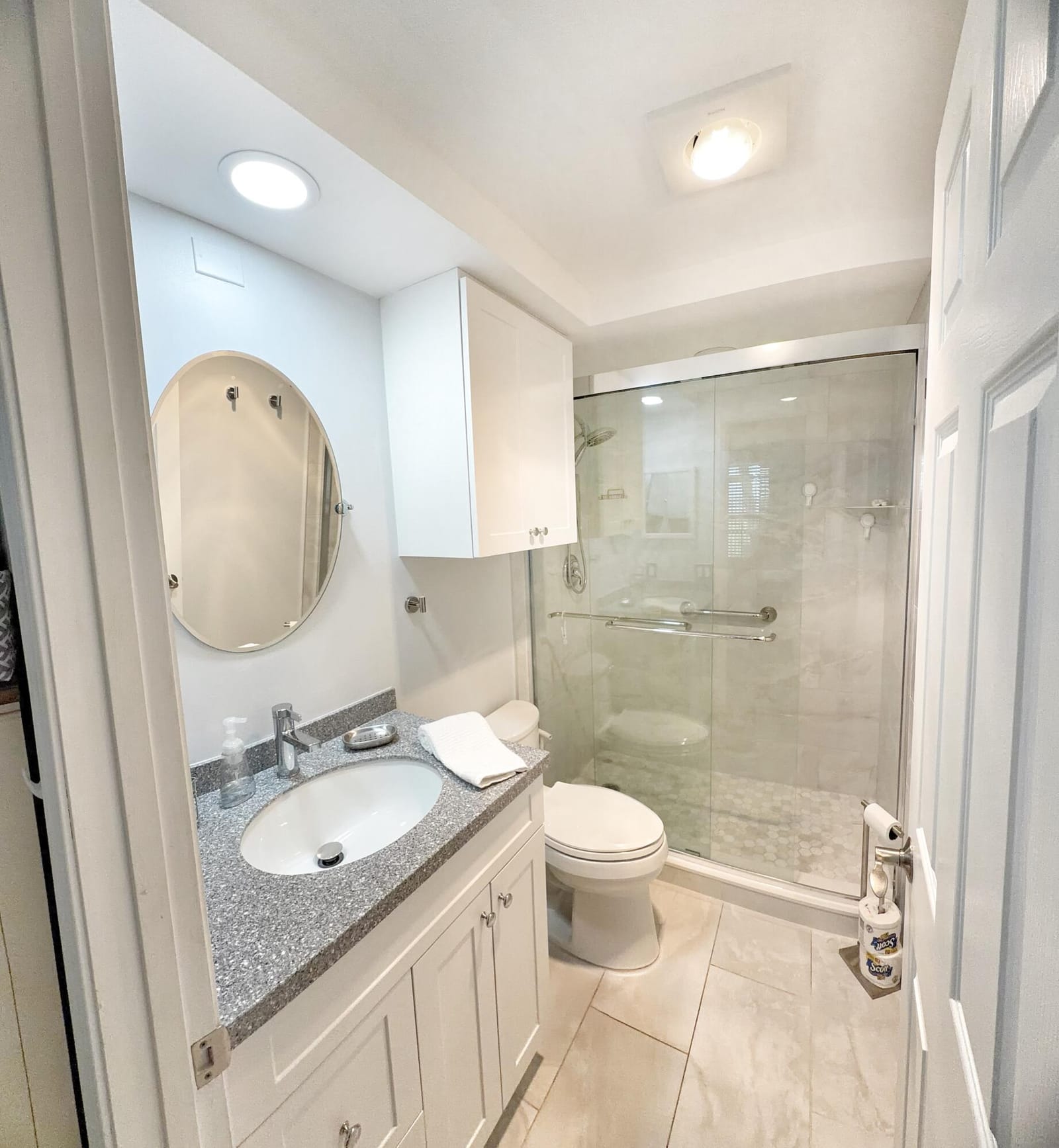 3492 NE Causeway Boulevard 101, Jensen Beach, FL 34957 photo 11