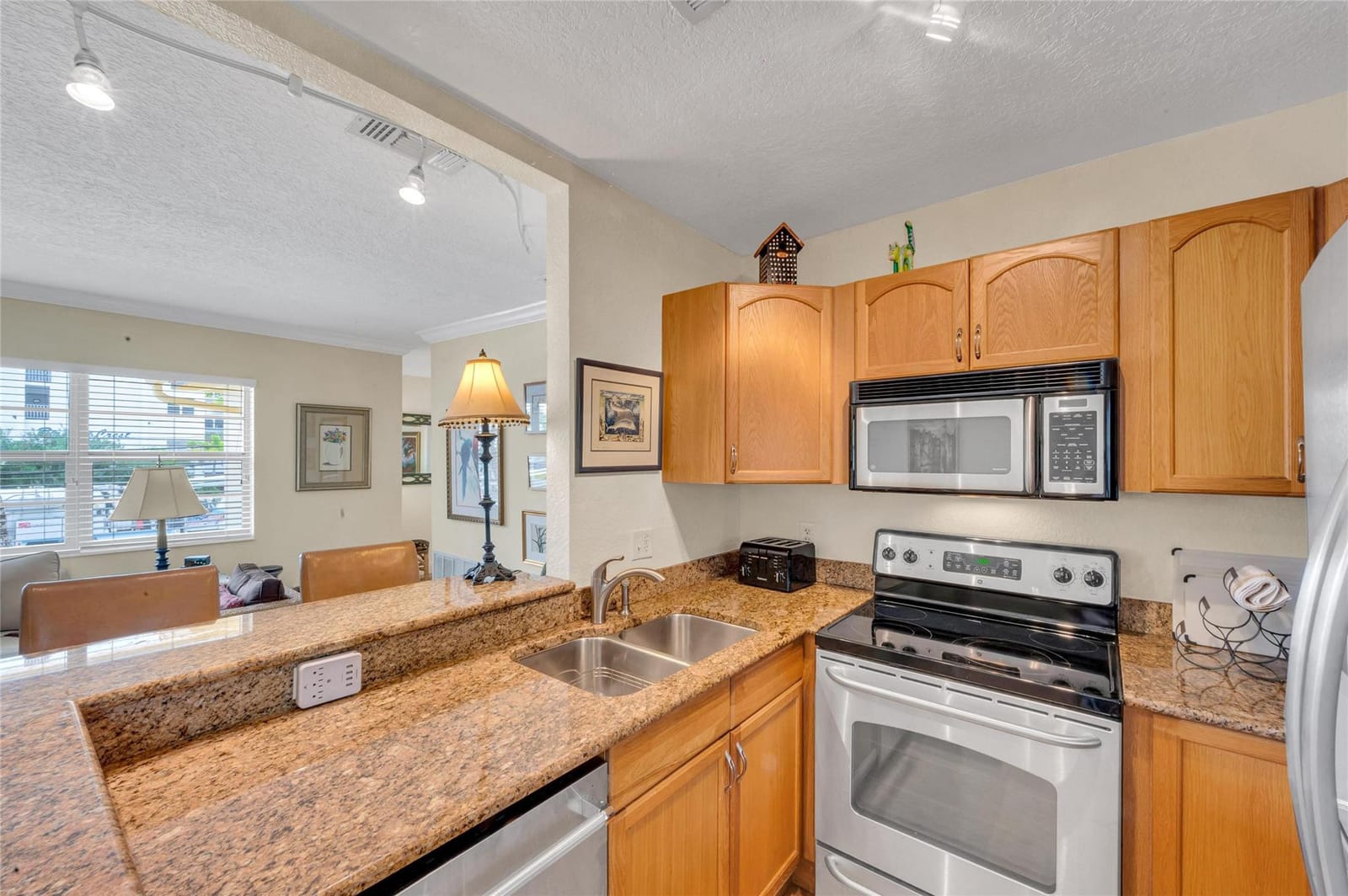 341 N Birch Road 204 — photo 11