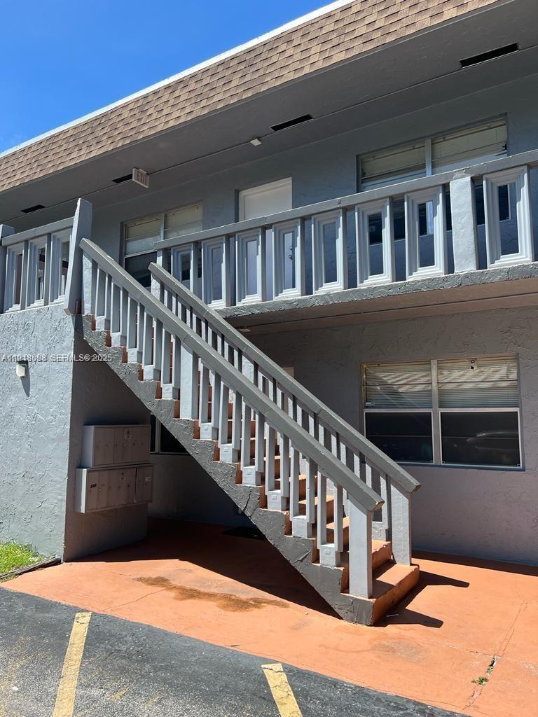 3265 Griffin Road 101, Dania Beach, FL 33312, Dania Beach