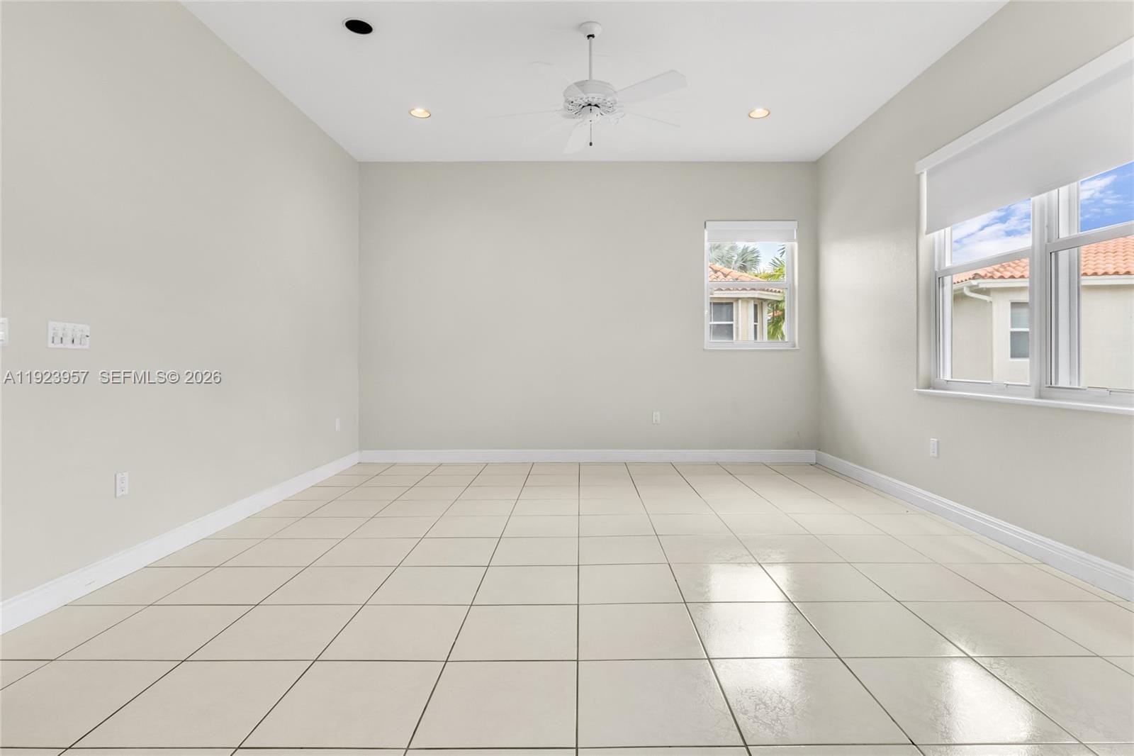 1547 Mariner Way, Hollywood, FL 33019 photo 27