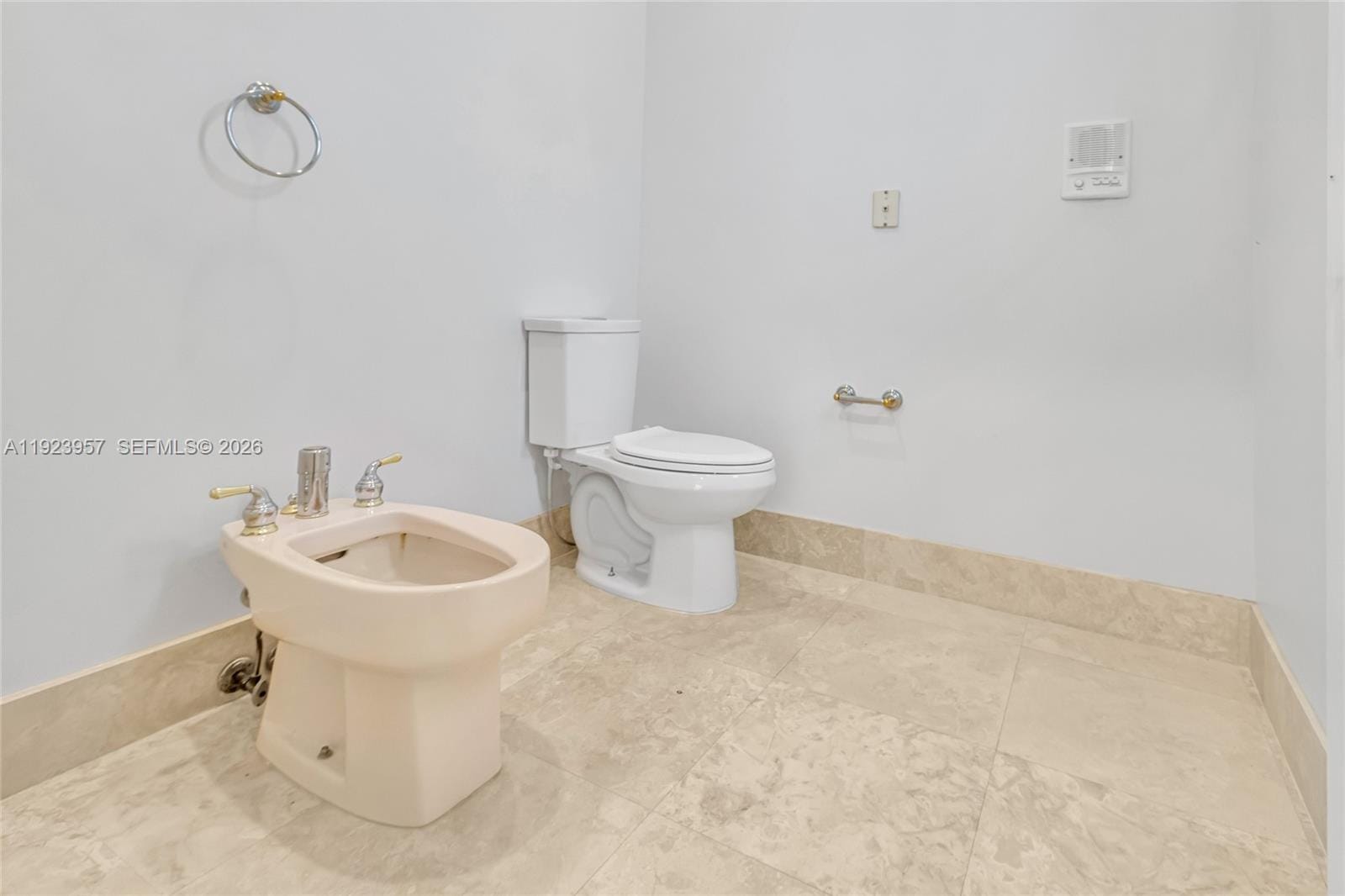 1547 Mariner Way, Hollywood, FL 33019 photo 30