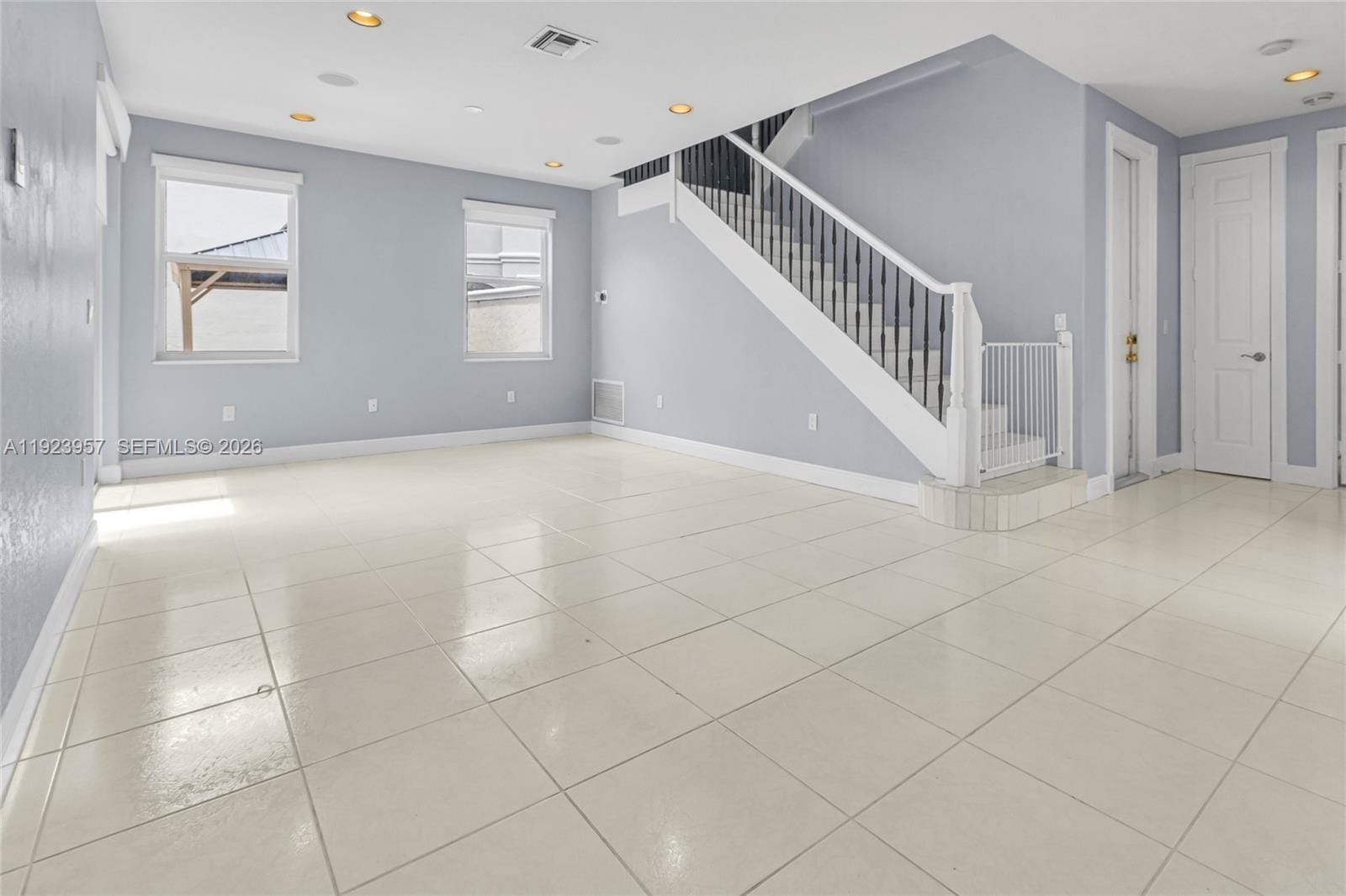 1547 Mariner Way — photo 7