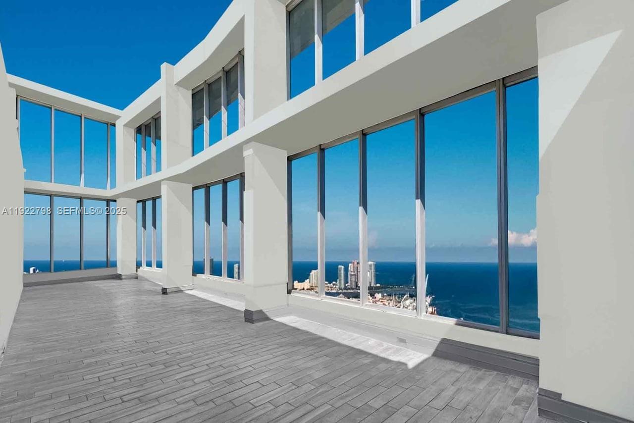 465 Brickell Avenue 5701, Miami, FL 33131, Miami
