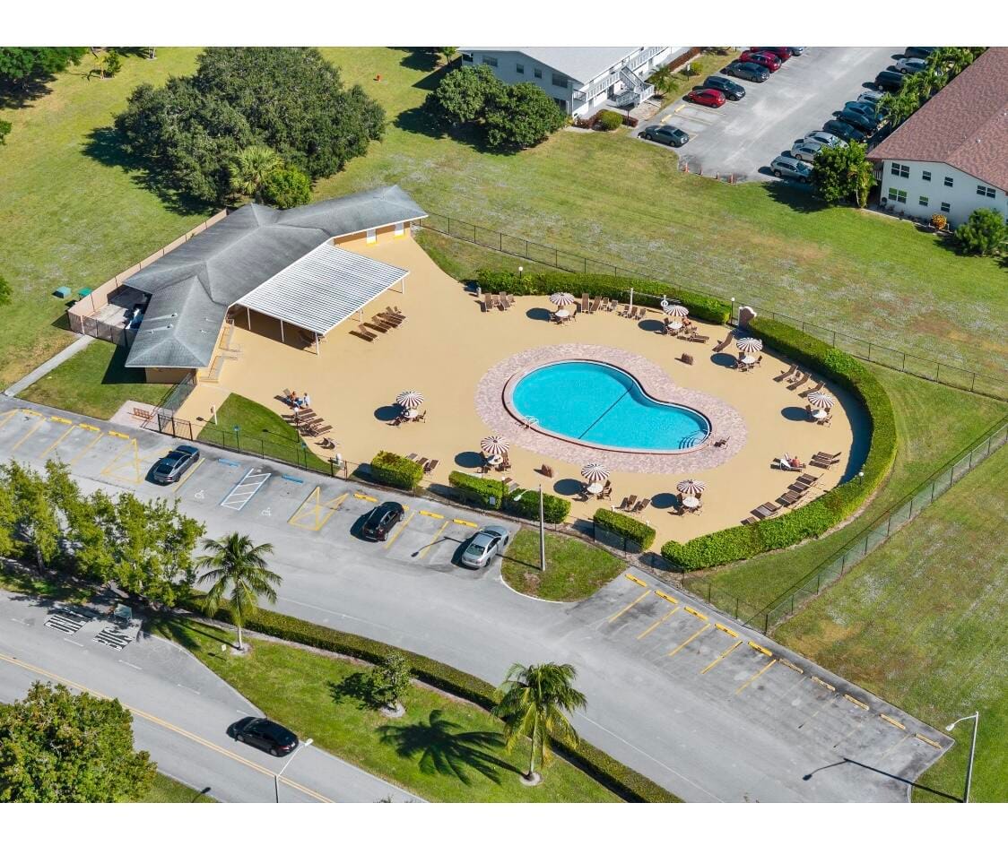 209 Northampton K, West Palm Beach, FL 33417 photo 20