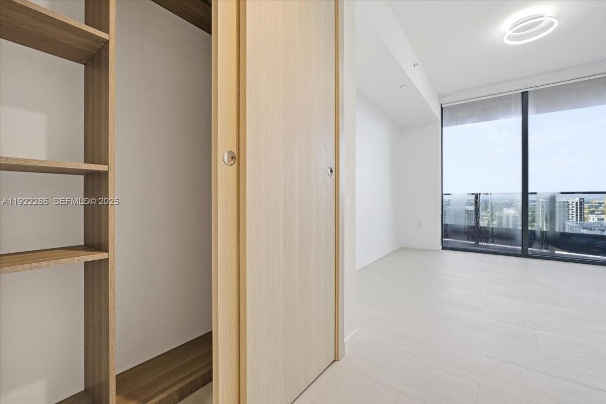 1000 Brickell Plaza 3211, Miami, FL 33131 photo 19