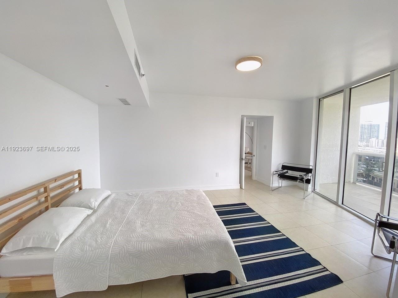 17201 Collins Avenue 1009, Sunny Isles Beach, FL 33160 photo 11