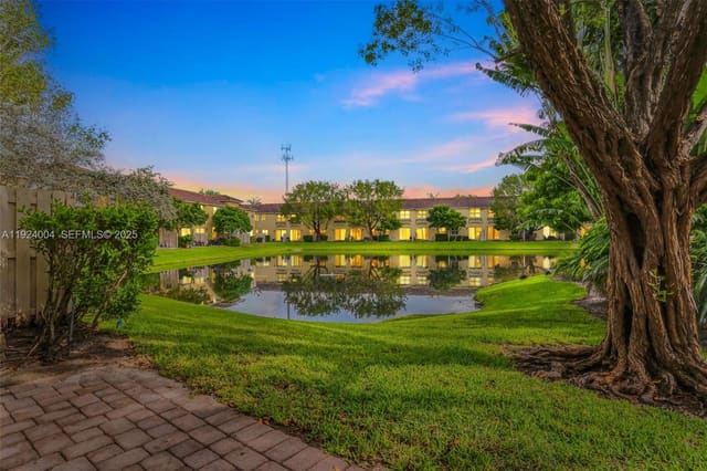 2851 W Prospect Road 1002, sold in Tuscan Villas, Tamarac, FL