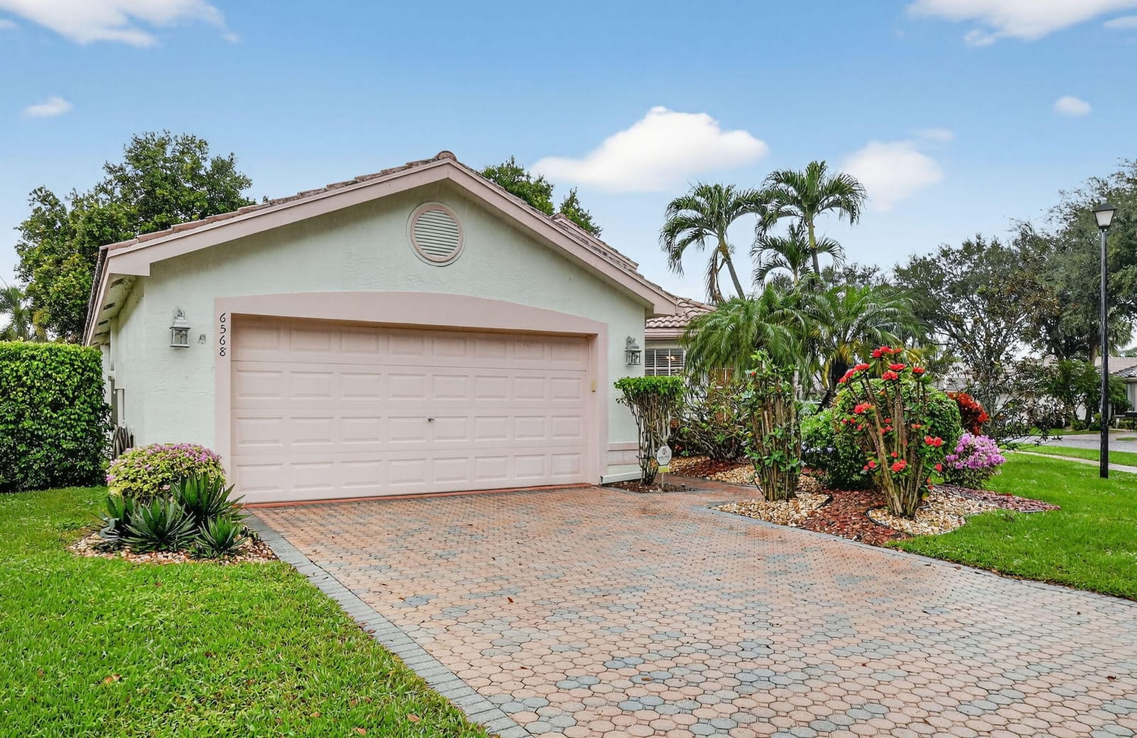6568 Malta Drive — photo 3