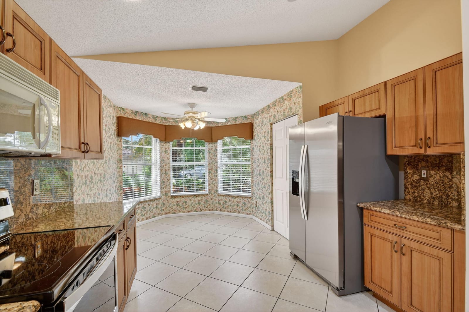 6568 Malta Drive — photo 7
