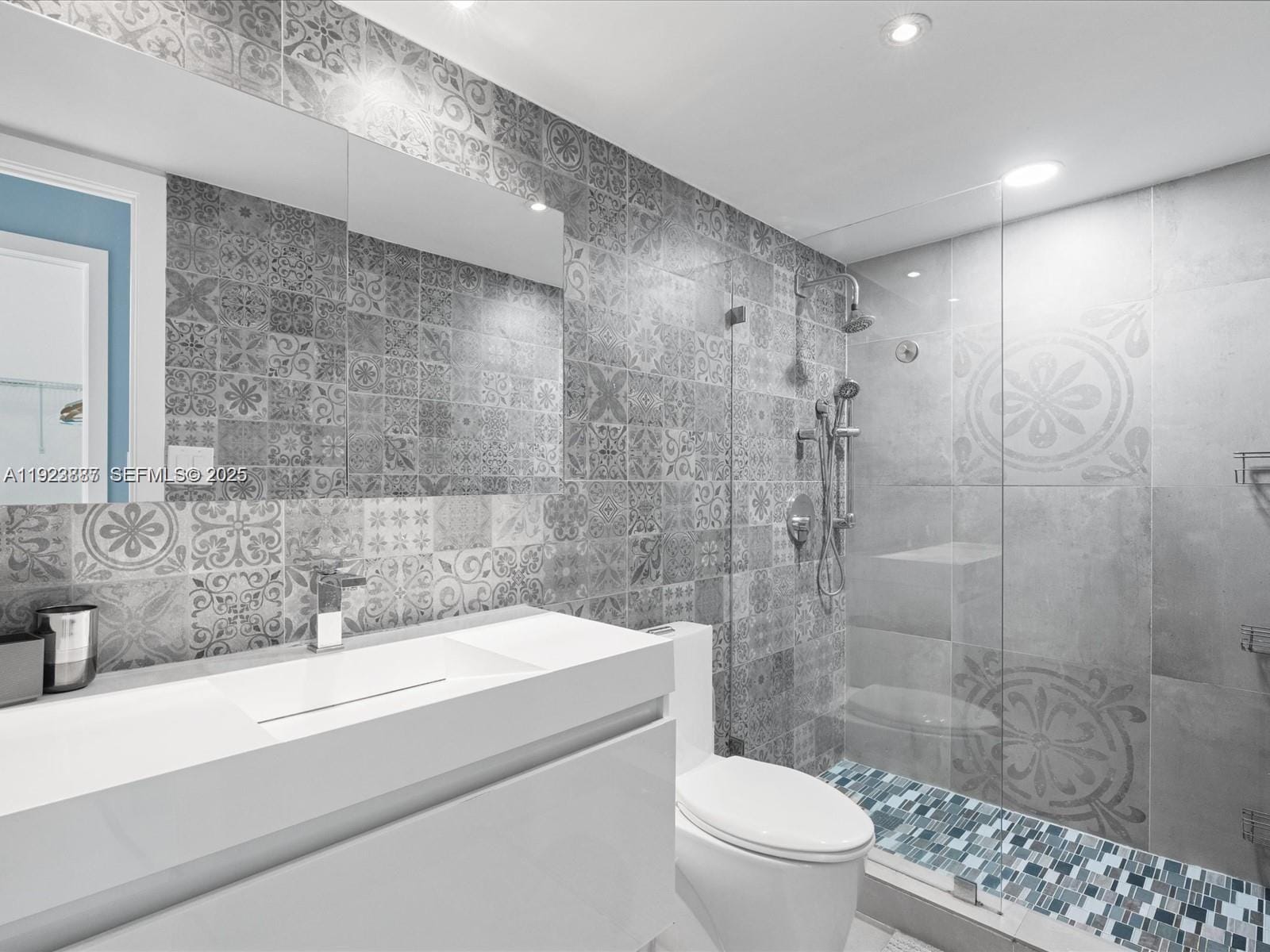 19370 E Collins Avenue 627, Sunny Isles Beach, FL 33160 photo 9