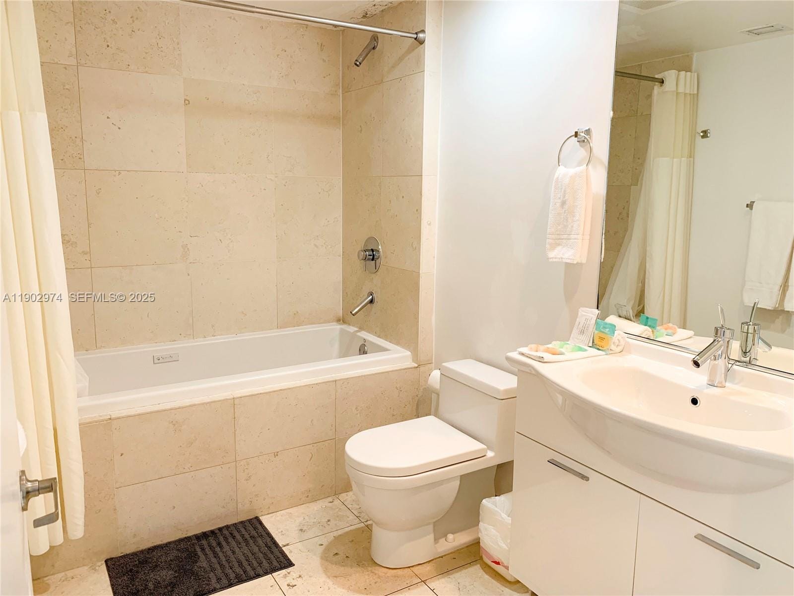 485 Brickell Avenue 4305, Miami, FL 33131 photo 8