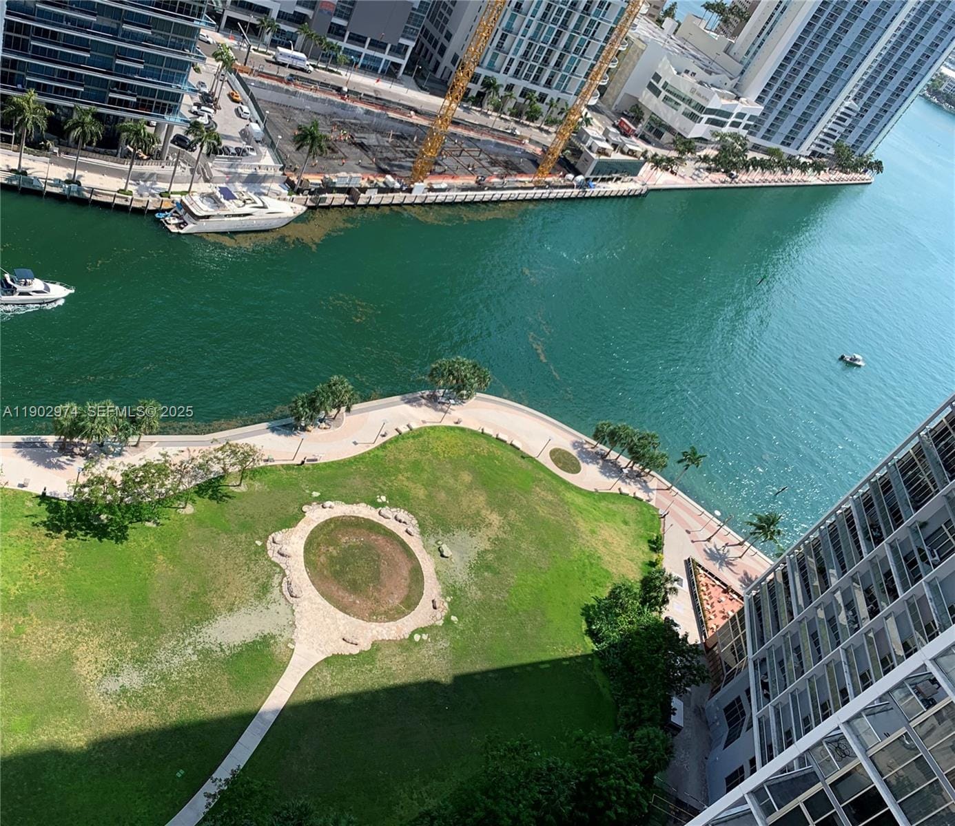 485 Brickell Avenue 4305, Miami, FL 33131 photo 10