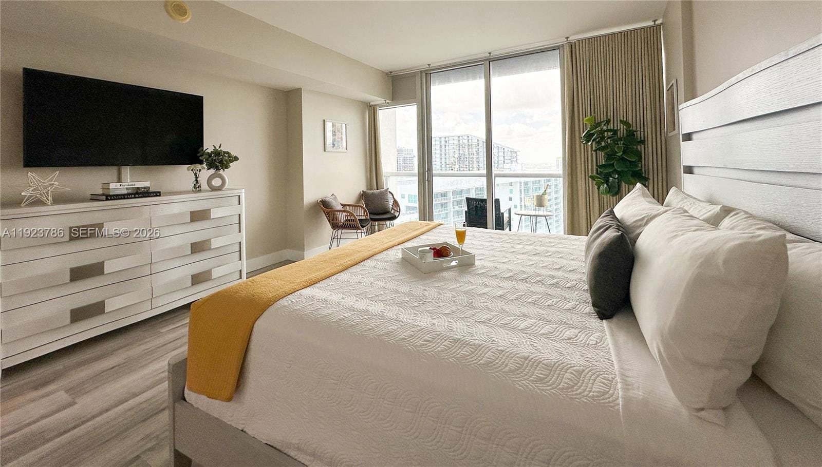 485 Brickell Avenue 4405, Miami, FL 33131