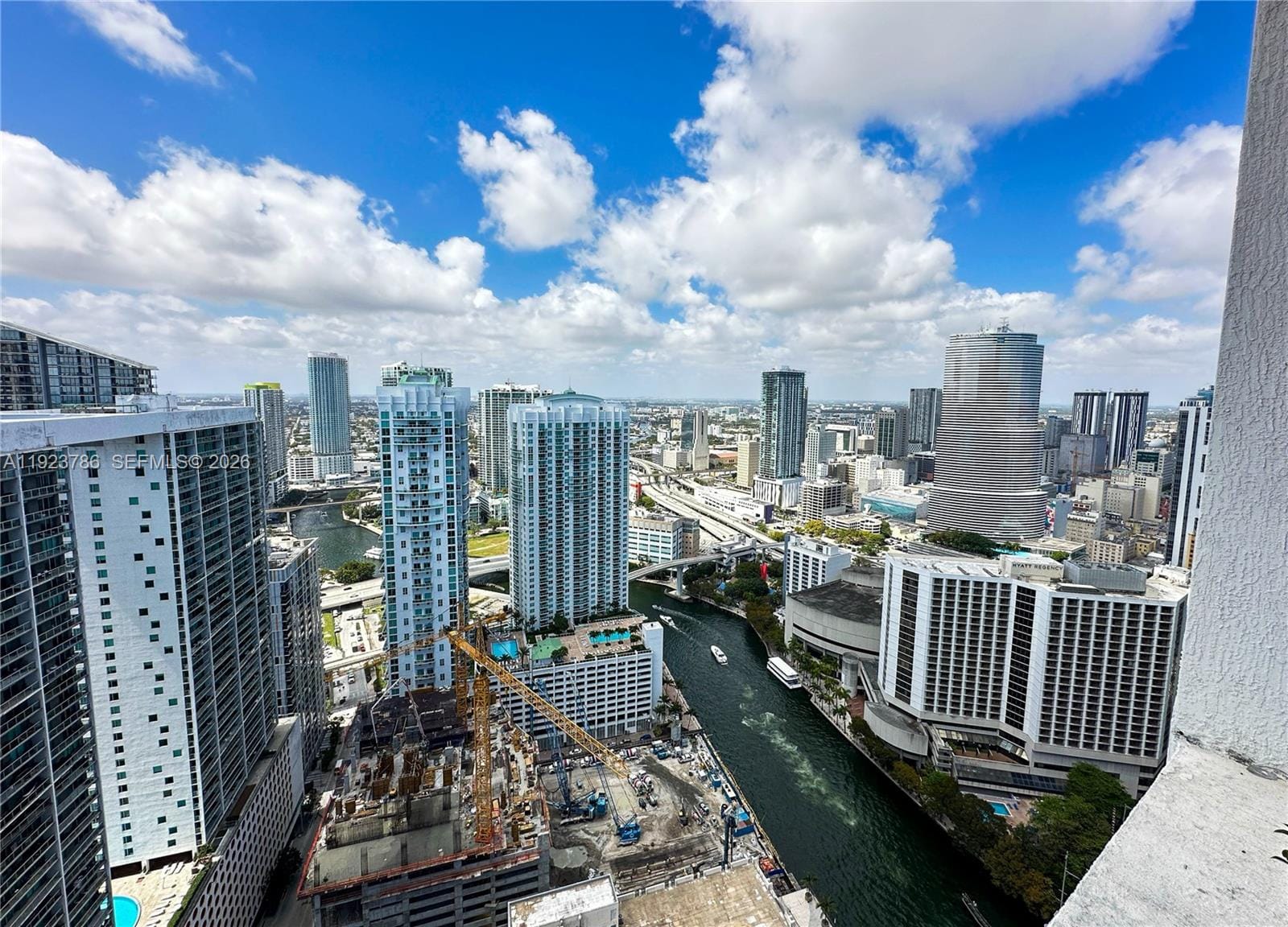 485 Brickell Avenue 4405, Miami, FL 33131 photo 2