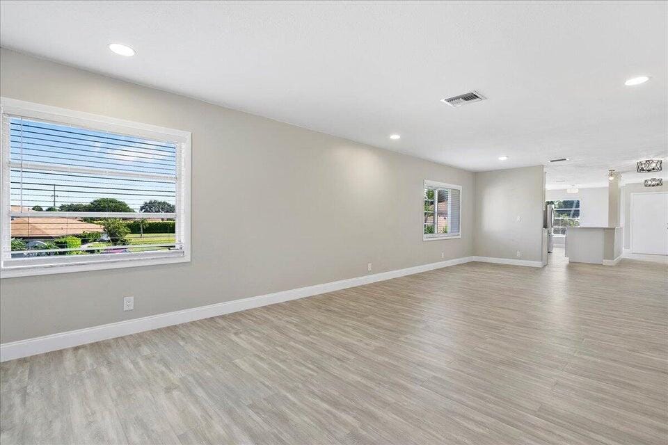 13921 Royal Palm Court D — photo 11