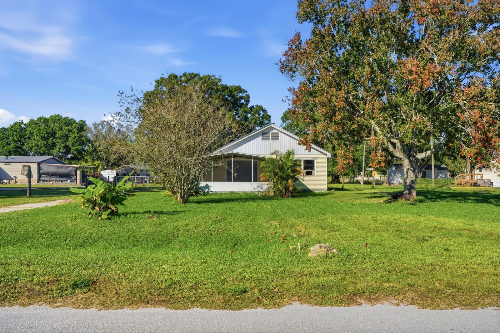 3765 SW 13th Terrace, Okeechobee, FL 34974 photo 1