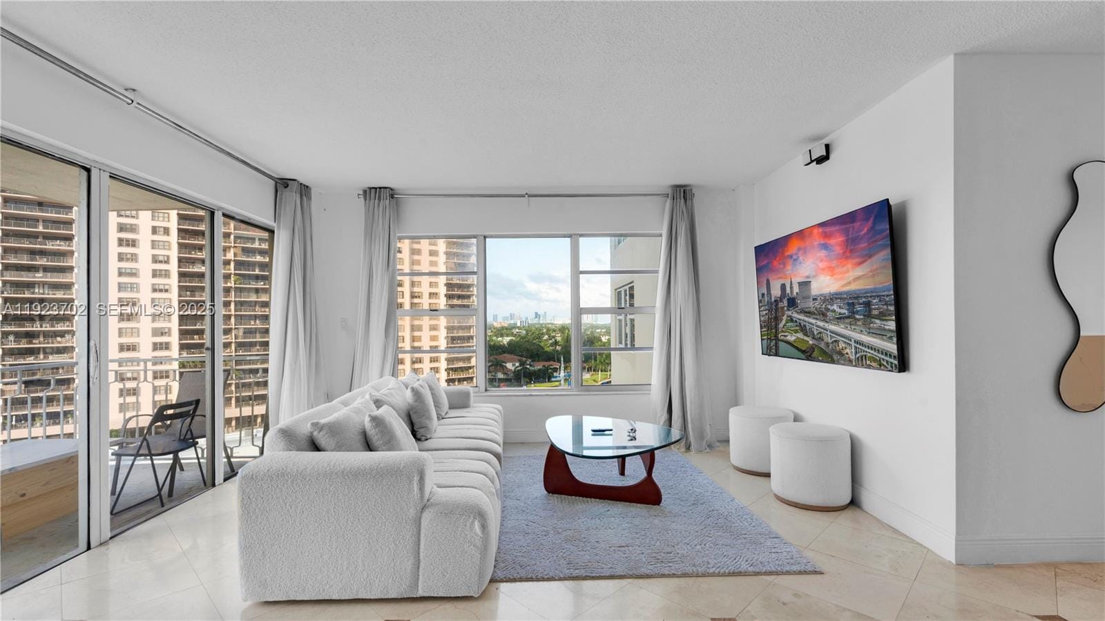 11111 Biscayne Boulevard 9H, Miami, FL 33181 photo 3