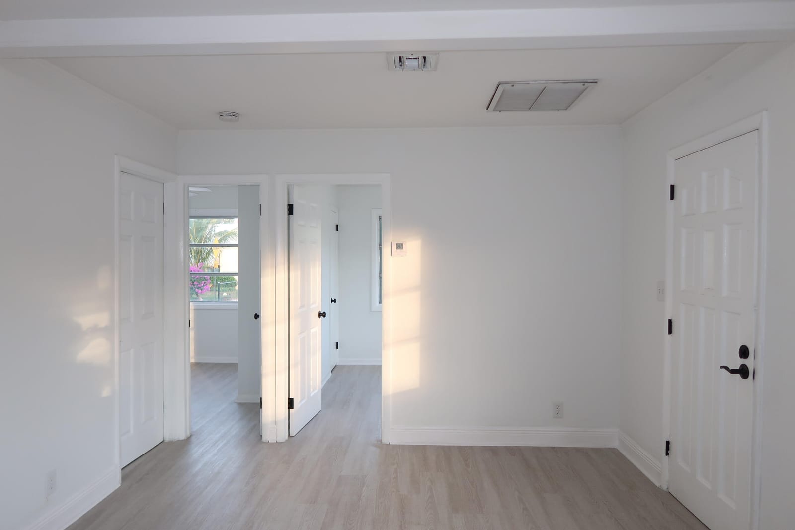 601 N B Street, Lake Worth Beach, FL 33460 photo 13