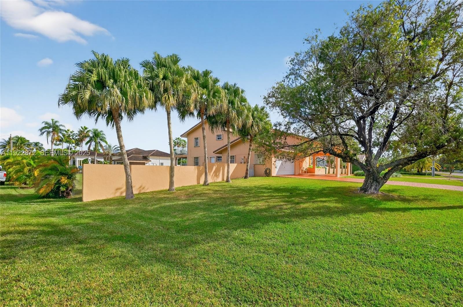6611 SW 99th Avenue, Miami, FL 33173