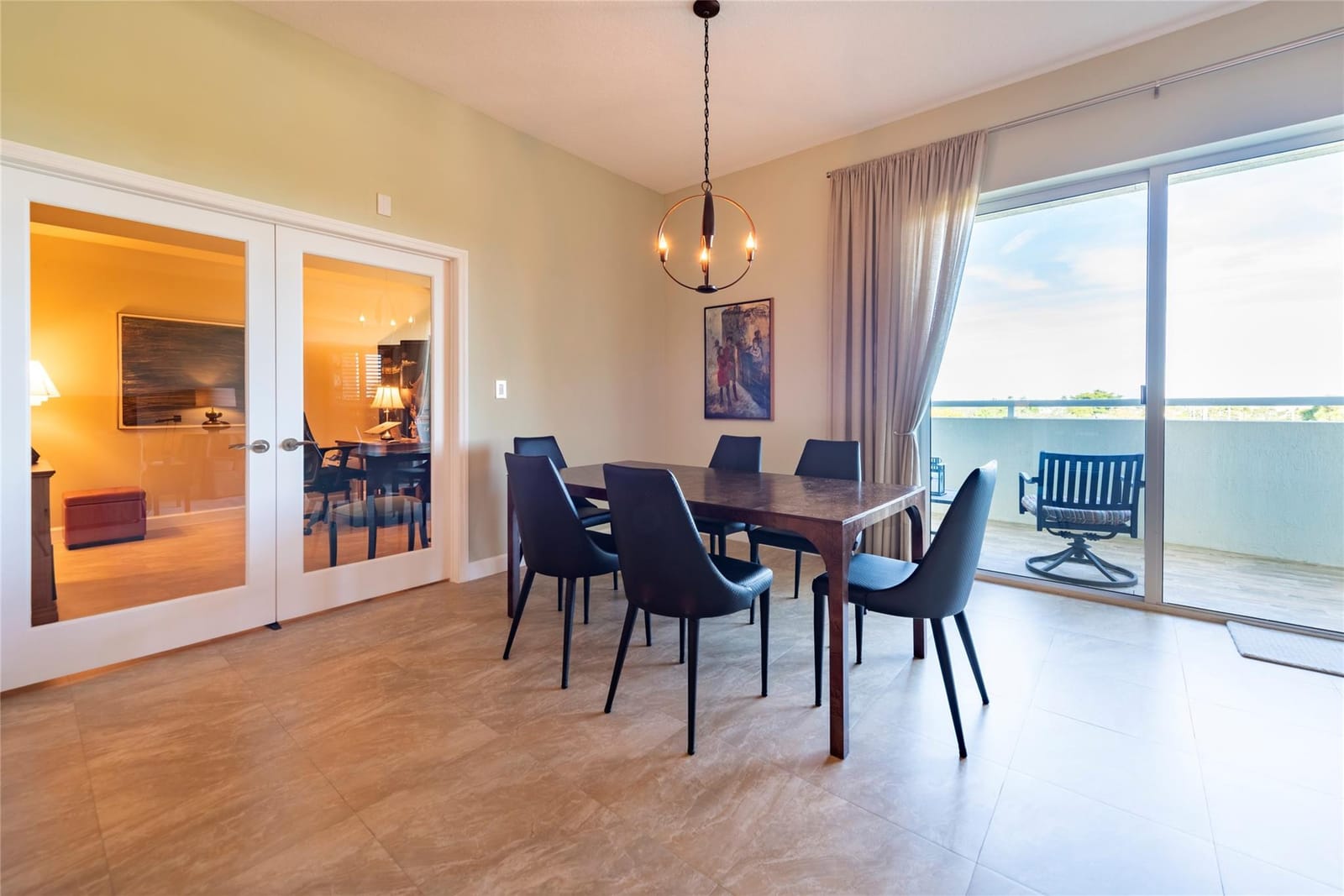 2301 Wilton Drive R409 — photo 4