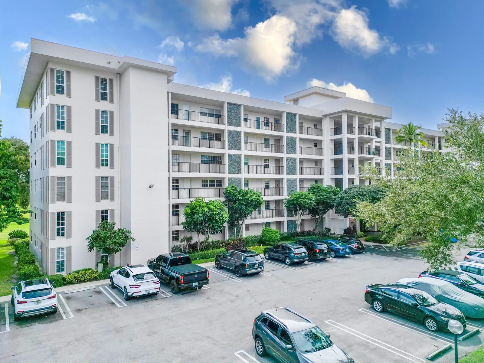 2950 N Palm Aire Drive 401, Pompano Beach, FL 33069 photo 28
