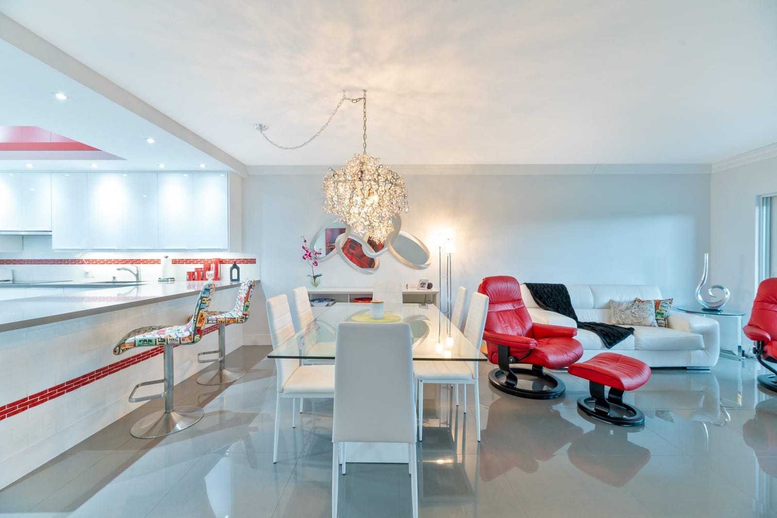 2950 N Palm Aire Drive 401 — photo 10