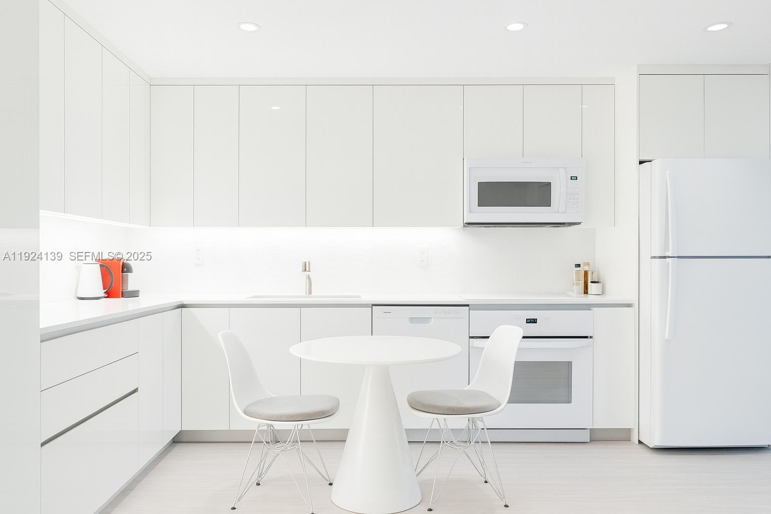 2301 Collins Avenue 636, Miami Beach, FL 33139, Miami Beach