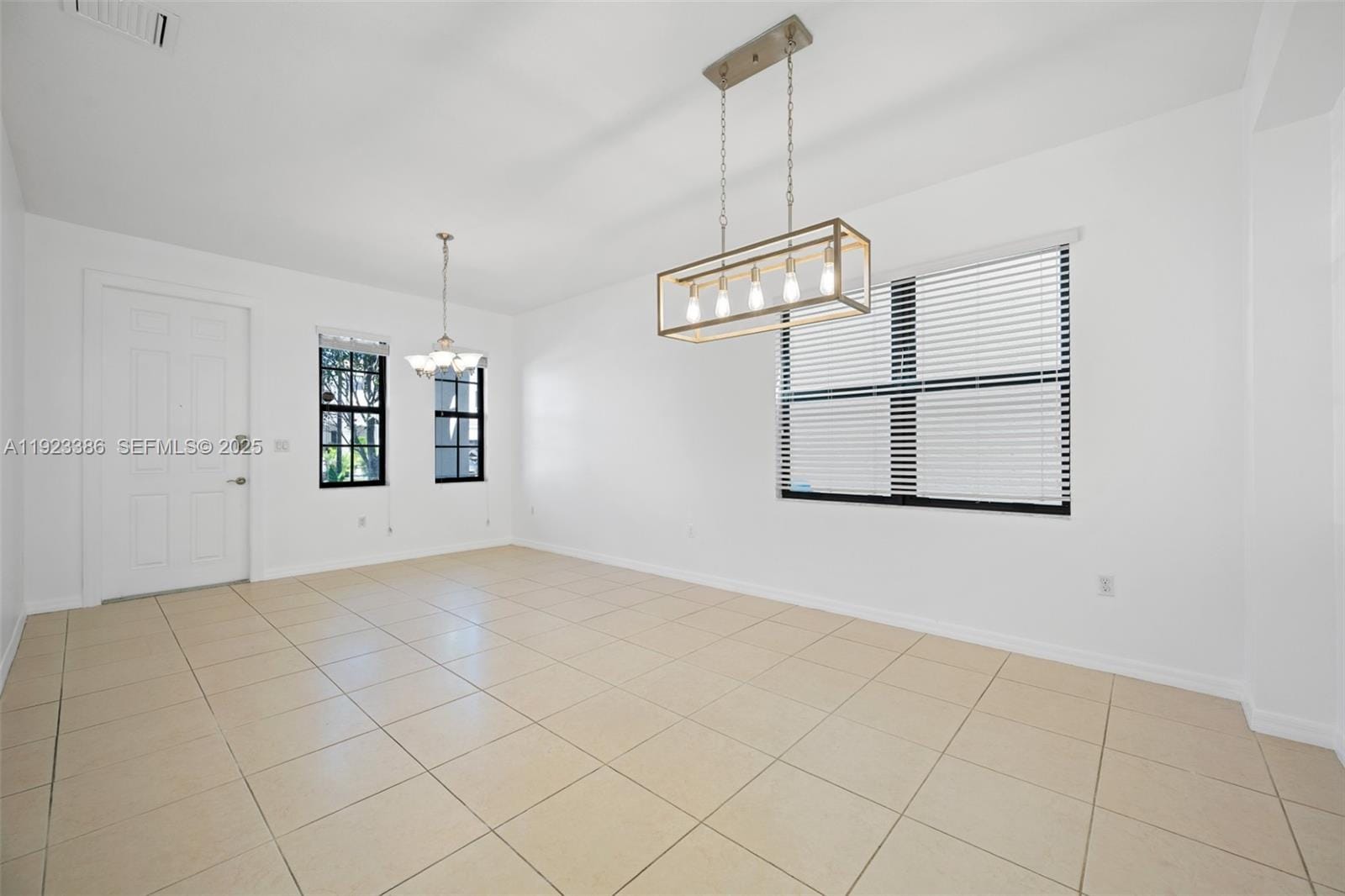 674 NE 191st Terrace, Miami, FL 33179 photo 4
