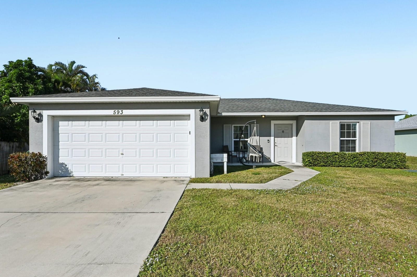 593 NW Avon Avenue, Port St. Lucie, FL 34983