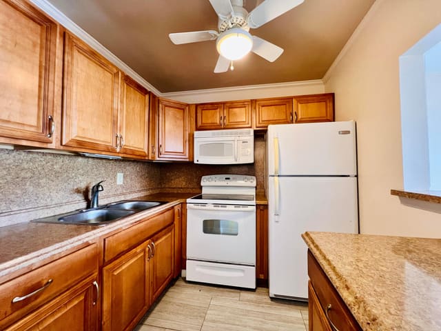 50 Coventry C, sold in Coventry Condo, West Palm Beach, FL