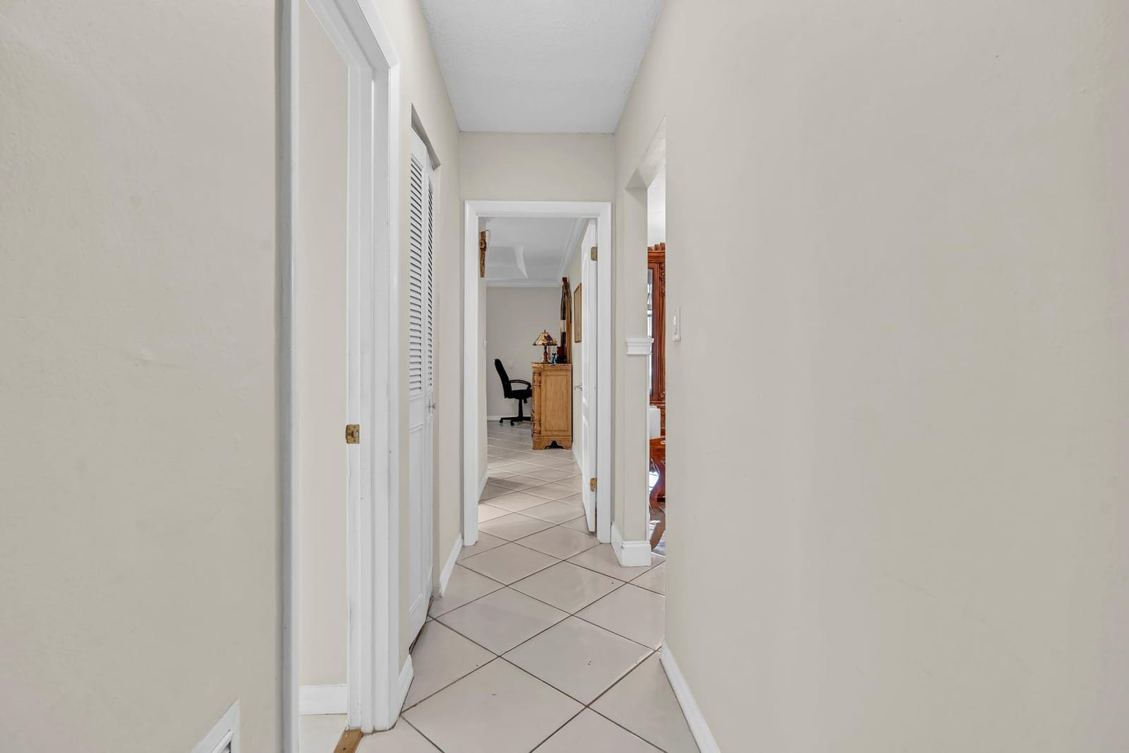 8008 NW 102 Way, Tamarac, FL 33321 photo 17