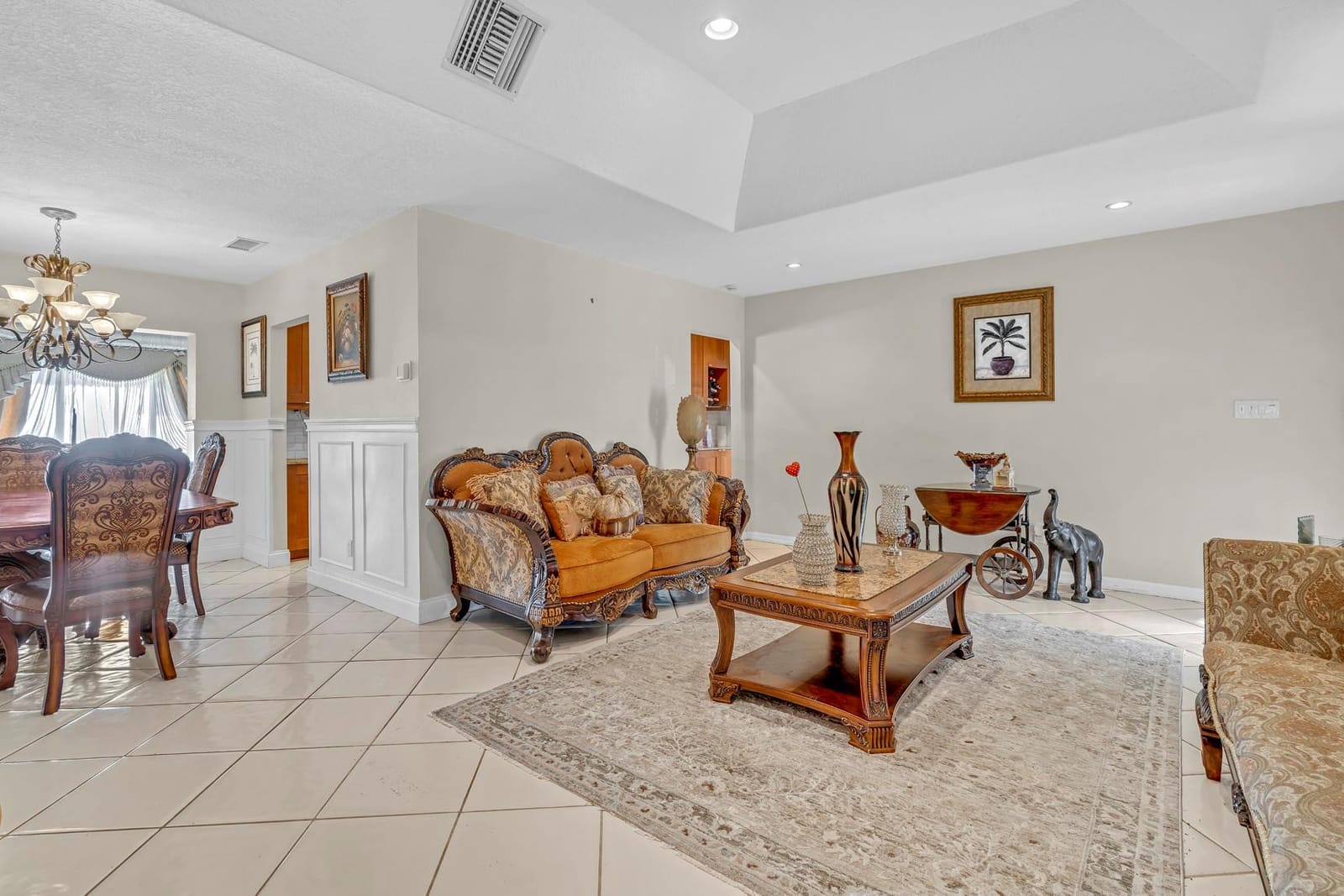 8008 NW 102 Way — photo 8