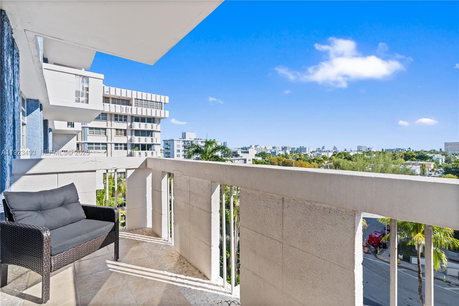 800 W Ave 722 722, Miami Beach, FL 33139 photo 5