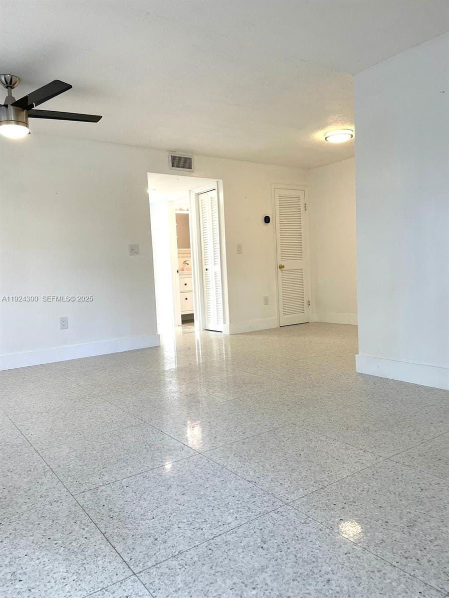 6424 Collins Avenue 204 — photo 4