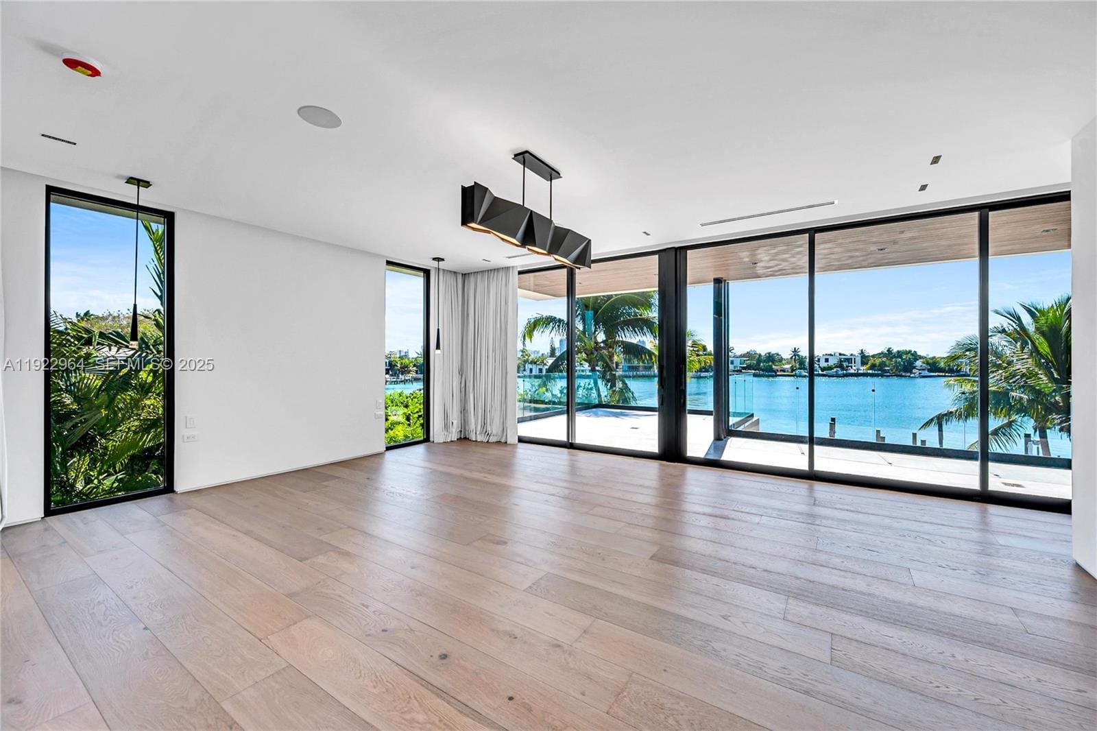 1050 Stillwater Drive, Miami Beach, FL 33141 photo 17