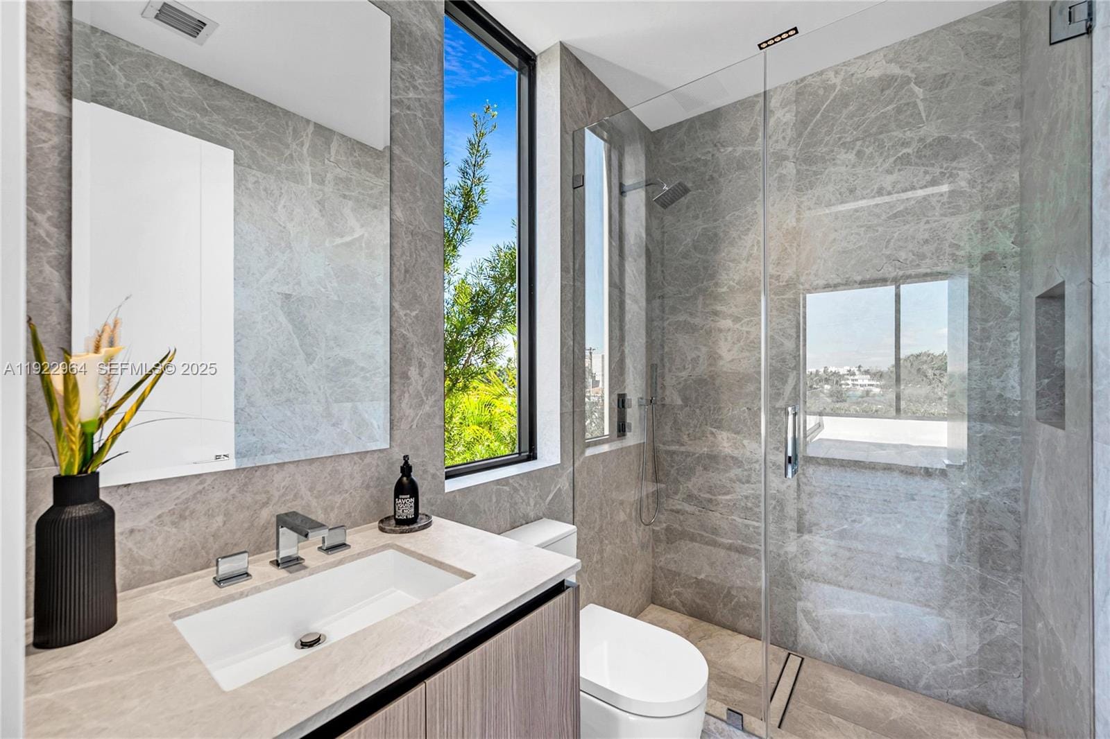 1050 Stillwater Drive, Miami Beach, FL 33141 photo 24