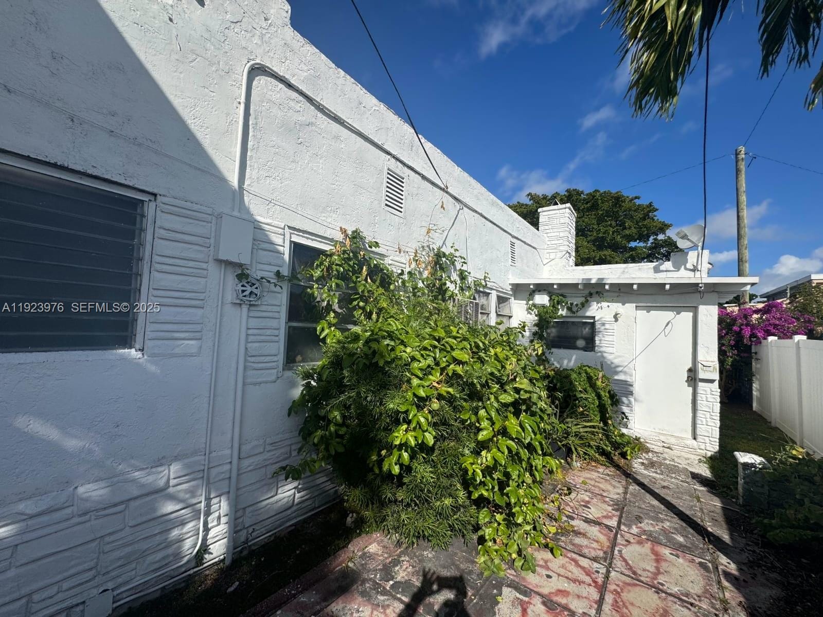 1828 Plunkett Street, Hollywood, FL 33020 photo 2