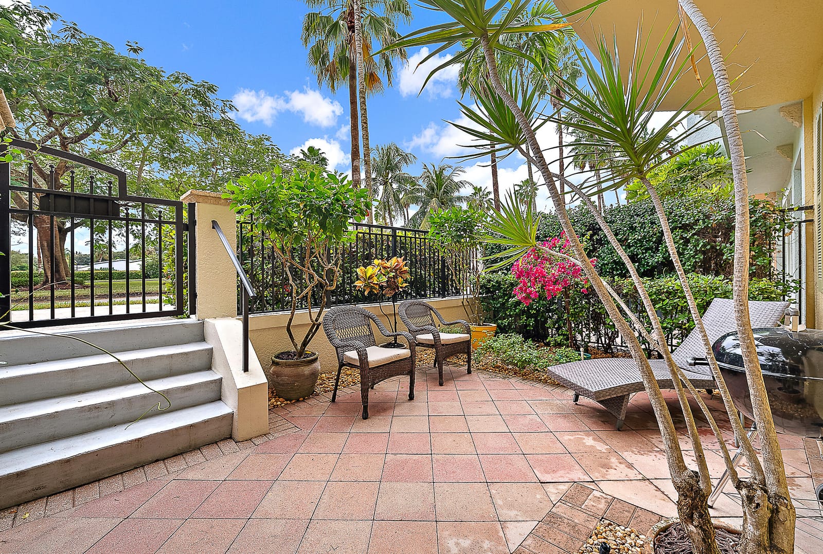 2504 Gardens Parkway, Palm Beach Gardens, FL 33410 photo 24