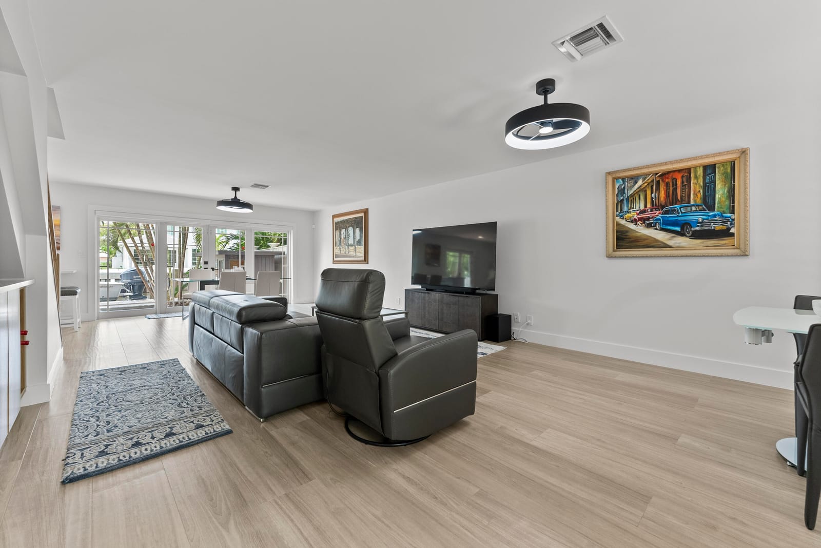 802 Andrews Avenue — photo 4