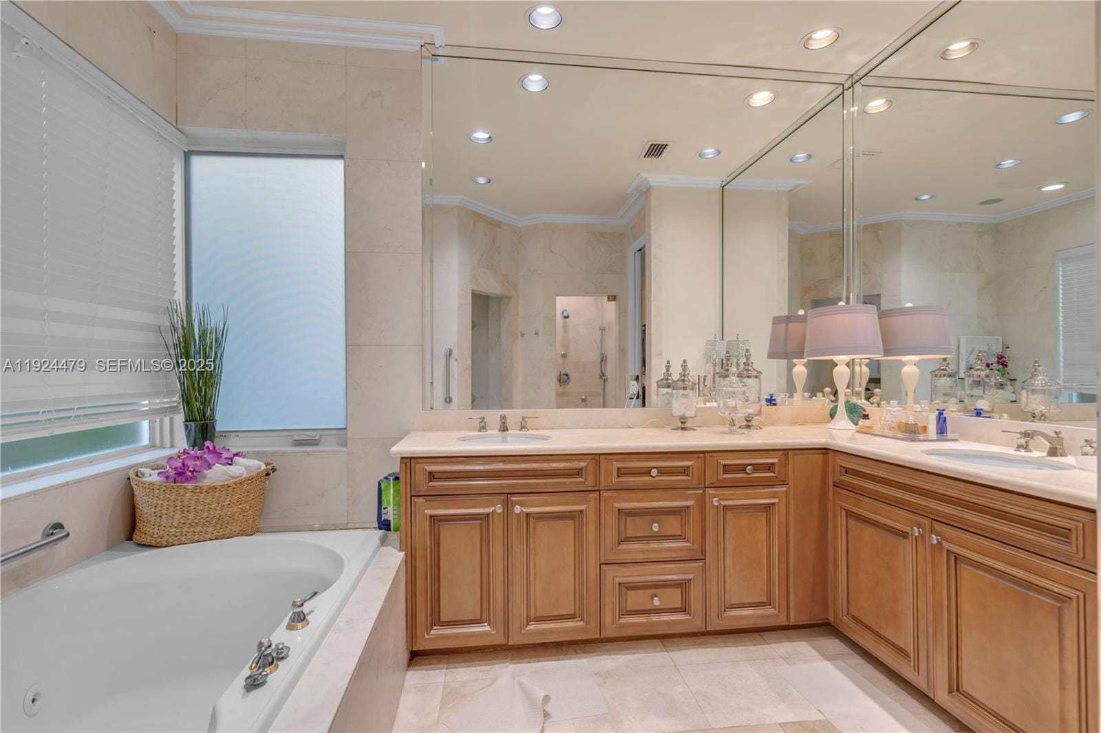 3942 194th Lane, Sunny Isles Beach, FL 33160 photo 17