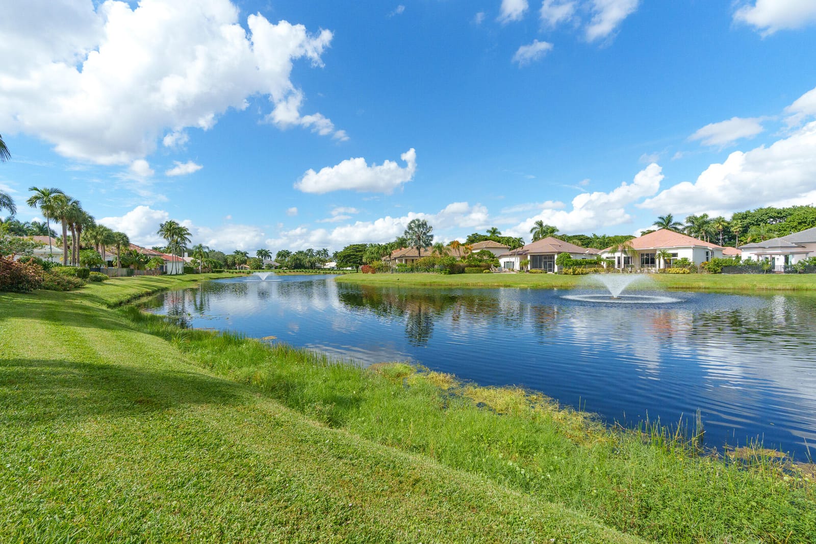 6711 Casa Grande Way, Delray Beach, FL 33446 photo 2