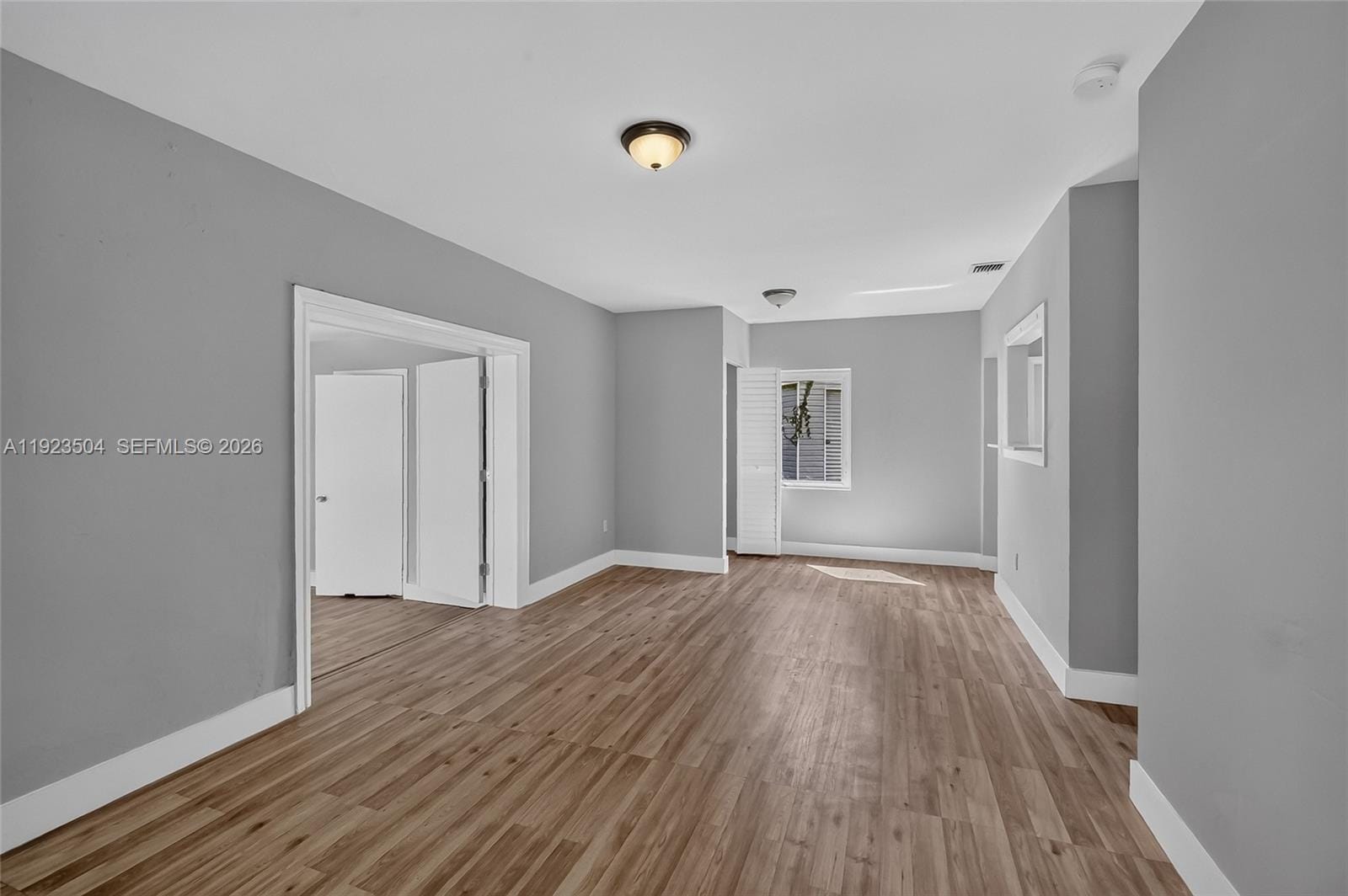 14801 Lincoln Boulevard — photo 11