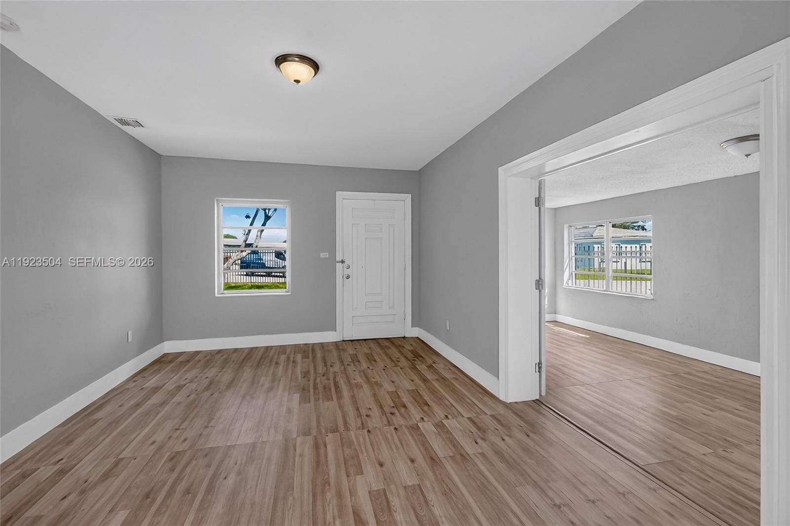 14801 Lincoln Boulevard — photo 9