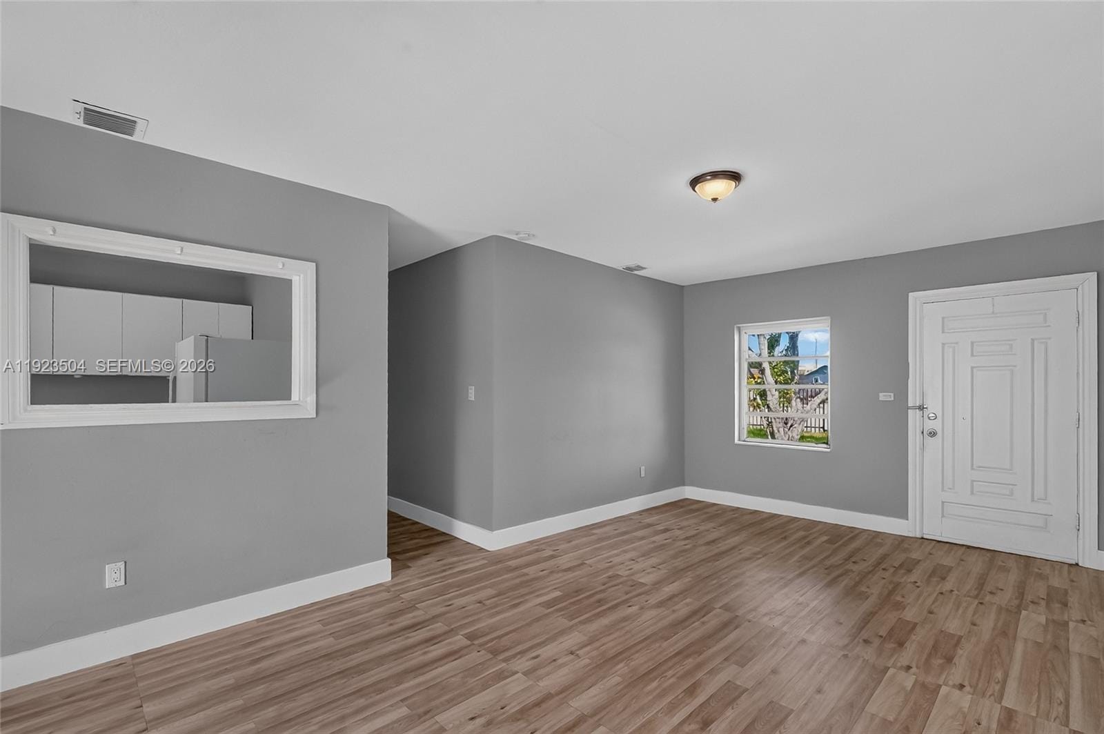 14801 Lincoln Boulevard — photo 10