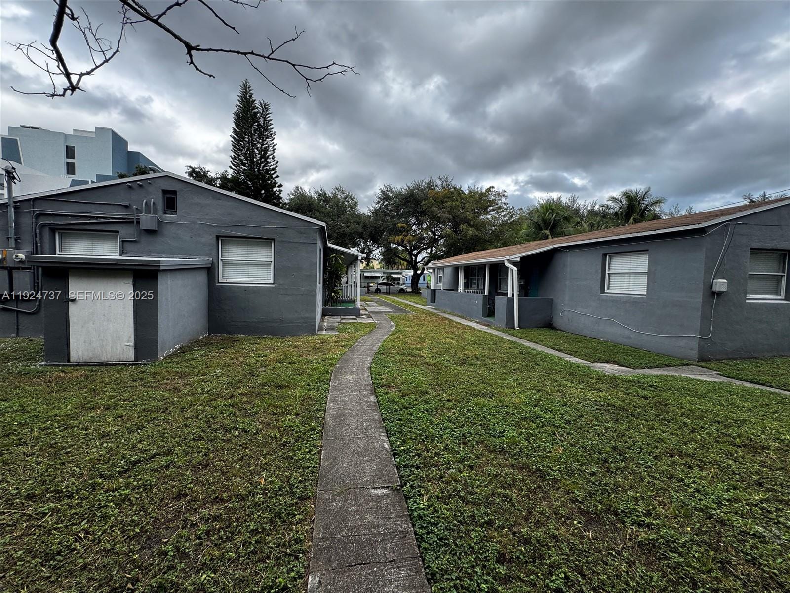 2030 Taylor Street, Hollywood, FL 33020 photo 2