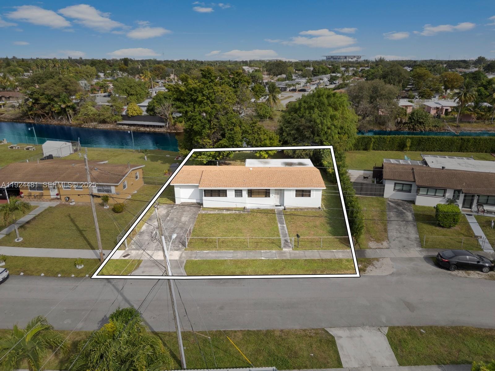 19621 NW 39th Court, Miami Gardens, FL 33055 photo 11